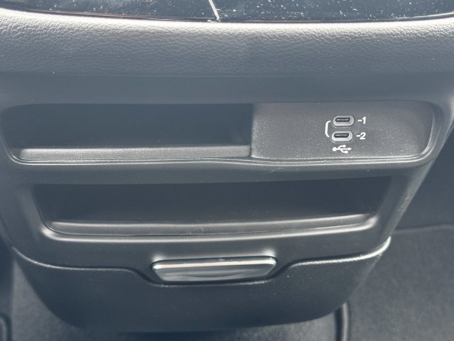 New 2027 Chrysler Pacifica Select FWD image 37
