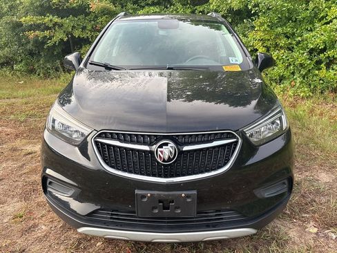 Used 2022 Buick Encore Preferred w/ Safety Package AWD/4WD image 2