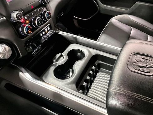 Used 2021 RAM 1500 Laramie AWD/4WD image 19