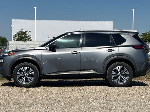 Used 2021 Nissan Rogue SV AWD/4WD image 6