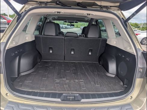 Used 2023 Subaru Forester Limited AWD/4WD image 22