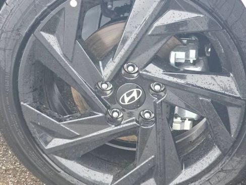 New 2026 Hyundai Elantra Sport FWD image 10