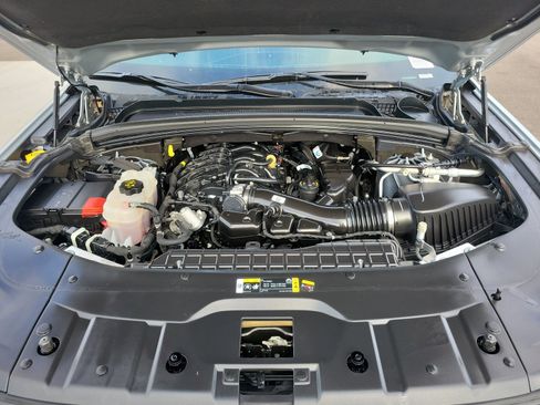 Used 2024 Jeep Grand Cherokee Altitude RWD image 31
