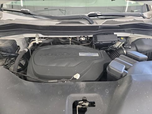 Used 2017 Honda Ridgeline RTS image 24