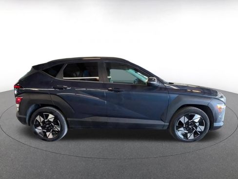 Used 2025 Hyundai Kona SEL image 17