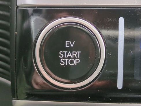 Used 2023 Hyundai Ioniq 5 SE w/ Cargo Package image 27