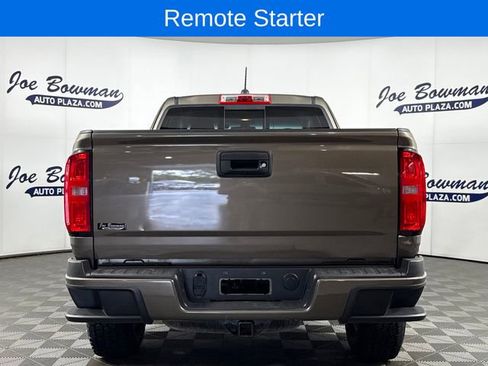 Used 2017 Chevrolet Colorado Z71 AWD/4WD image 7