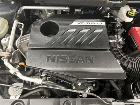 Used 2023 Nissan Rogue S AWD/4WD image 24