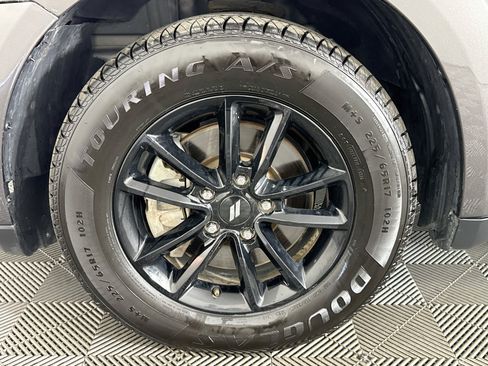 Used 2019 Dodge Journey SE w/ Blacktop Package FWD image 35