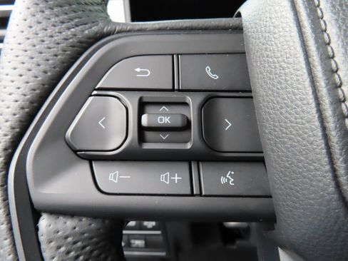 Used 2025 Toyota Sequoia SR5 image 55