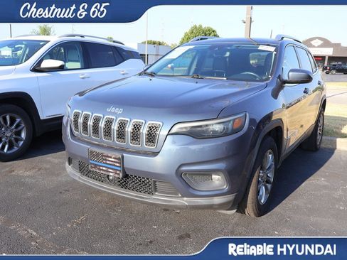 Used 2021 Jeep Cherokee Latitude Plus FWD image 10