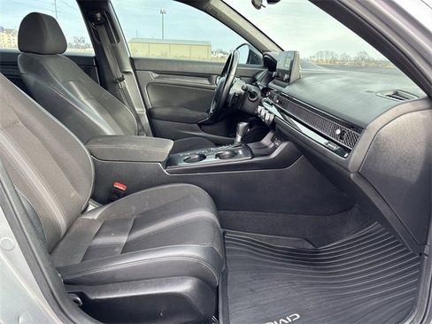 Used 2023 Honda Civic Sport image 21