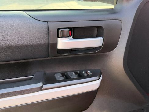 Used 2021 Toyota Tundra SR5 RWD image 14