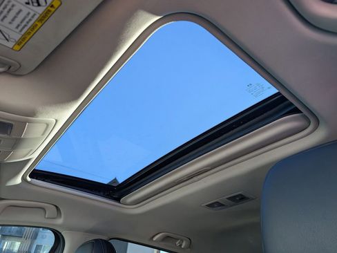 Used 2023 MAZDA CX-5 AWD 2.5 S w/ Premium Package image 13