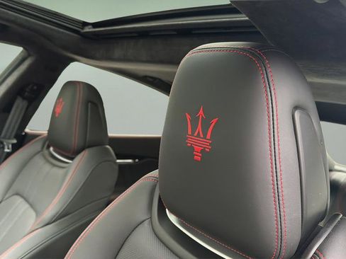 Certified 2023 Maserati Quattroporte Modena Q4 image 19