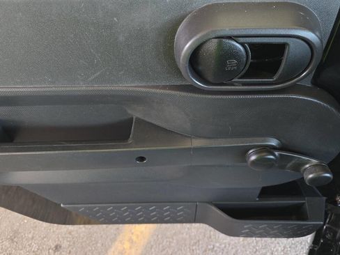 Used 2008 Jeep Wrangler Unlimited X image 9