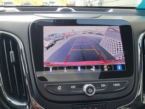 Used 2022 Chevrolet Equinox RS w/ RS Leather Package image 31