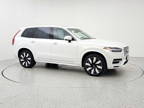 Used 2023 Volvo XC90 T8 Ultimate w/ Protection Package Premier AWD/4WD image 3