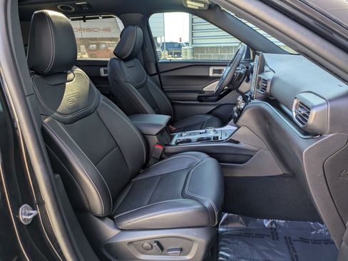 Used 2024 Ford Explorer ST w/ Equipment Group 401A image 31