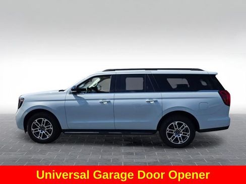 Used 2025 Ford Expedition Max Active AWD/4WD image 5