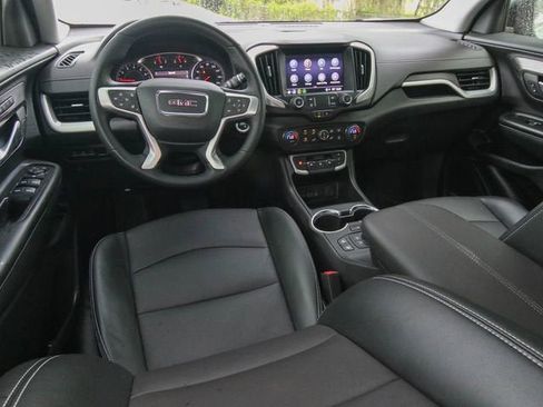 Used 2024 GMC Terrain SLT w/ Infotainment Package II AWD/4WD image 16