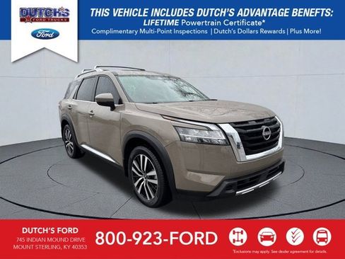 Used 2023 Nissan Pathfinder Platinum image 1