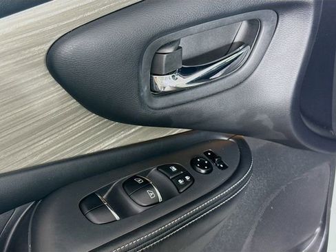 Used 2015 Nissan Murano SL AWD/4WD image 20