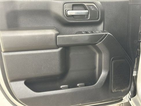 Certified 2022 Chevrolet Silverado 2500 Custom w/ Custom Value Package image 20