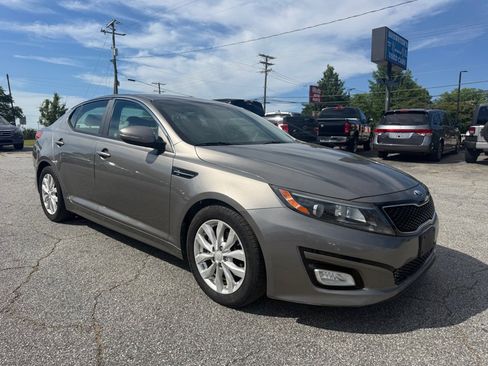 Used 2014 Kia Optima LX FWD image 3