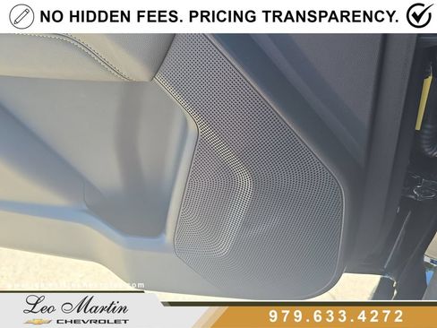 Used 2025 Chevrolet Colorado ZR2 w/ Technology Package AWD/4WD image 28