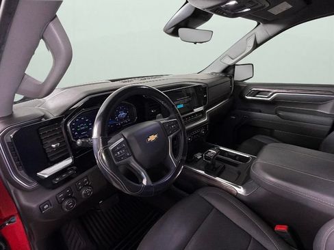 Used 2024 Chevrolet Silverado 1500 LTZ w/ Technology Package AWD/4WD image 17