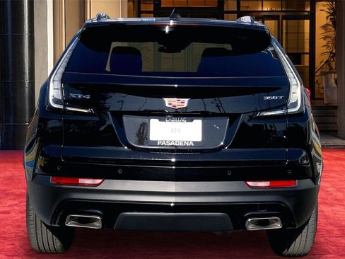 Used 2020 Cadillac XT4 Sport w/ Driver Awareness Package image 5