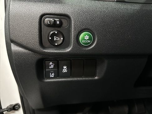 Used 2021 Honda Passport Sport image 30