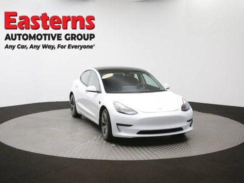 Used 2021 Tesla Model 3 Standard Range Plus RWD image 45