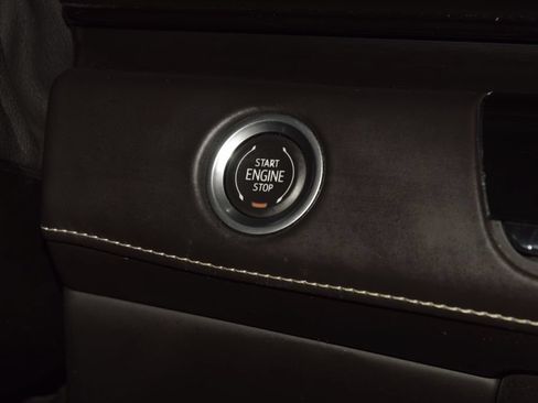 Used 2023 Cadillac Escalade ESV Sport Platinum w/ Heavy-Duty Trailer Package AWD/4WD image 37