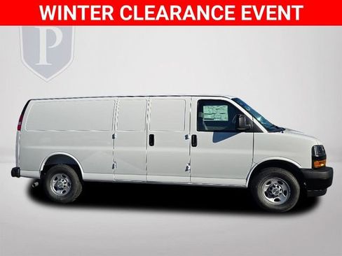 New 2025 Chevrolet Express 2500 Work Van w/ Driver Convenience Package image 4