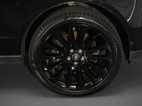 Used 2019 Land Rover Range Rover Long Wheelbase Autobiography AWD/4WD image 24