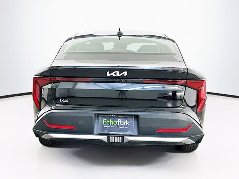 Used 2025 Kia K4 LXS image 7