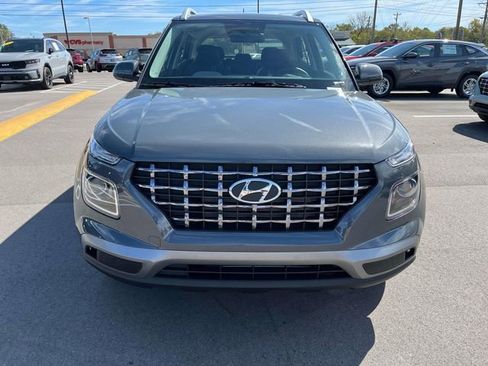 New 2026 Hyundai Venue SEL FWD image 8