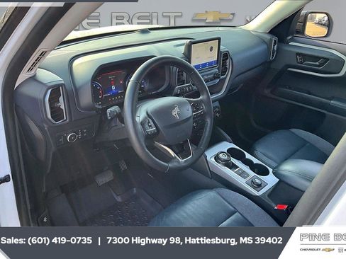 Used 2021 Ford Bronco Sport Outer Banks AWD/4WD image 14