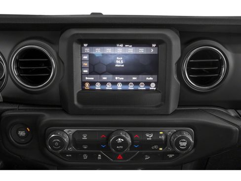 Used 2021 Jeep Wrangler Rubicon w/ Cold Weather Group AWD/4WD image 7