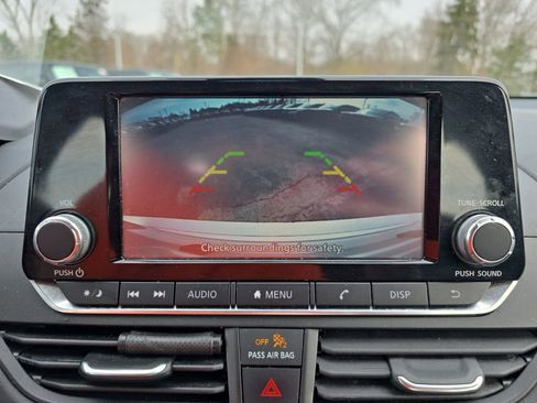 Used 2023 Nissan Altima 2.5 S FWD image 18