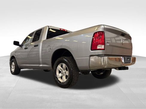 Used 2022 RAM 1500 Classic SLT w/ Electronics Group image 11