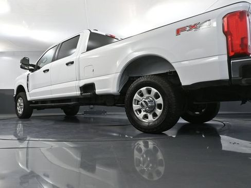 Used 2024 Ford F350 XLT w/ FX4 Off-Road Package AWD/4WD image 48