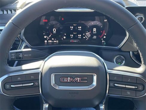 New 2026 GMC Canyon Elevation w/ Convenience Package image 17