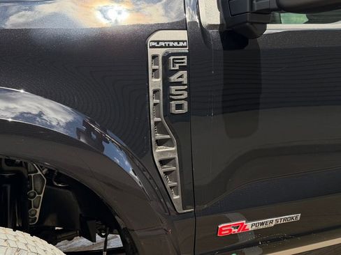 Used 2026 Ford F450 Platinum w/ FX4 Off-Road Package AWD/4WD image 11