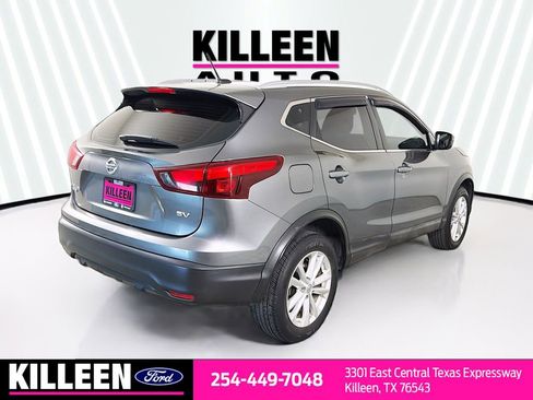 Used 2018 Nissan Rogue Sport SV w/ SV All-Weather Package image 8
