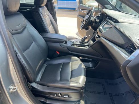 Certified 2023 Cadillac XT5 Premium Luxury image 16