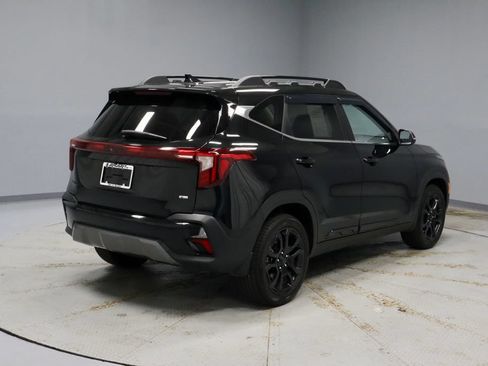 Used 2025 Kia Seltos X-Line AWD/4WD image 12