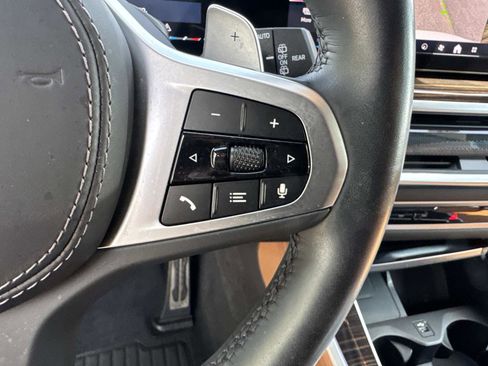 Used 2025 BMW X5 sDrive40i w/ M Sport Package RWD image 30